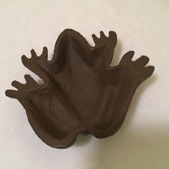 Cast Iron Frog Figurine Toad Statue Paperweight Garden Porch Pond Decor 4" - Picture 3 of 6